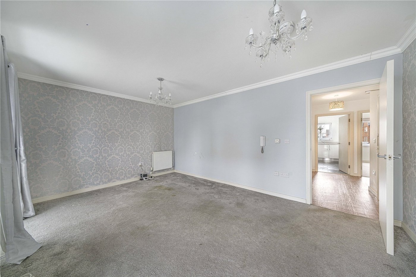 2 bedroom property for sale in Crayford | Robinson Jackson