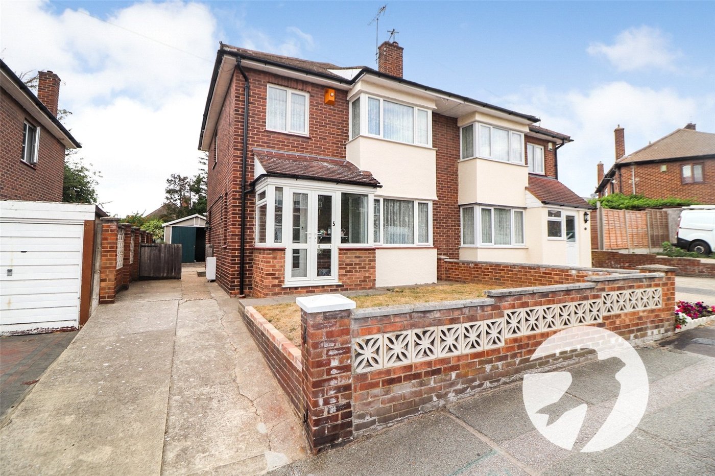 3 bedroom house for sale in Erith | Robinson Jackson