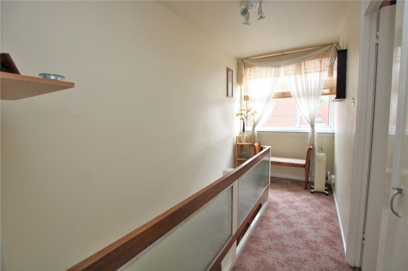 2 bedroom house for sale in Mottingham | Robinson Jackson