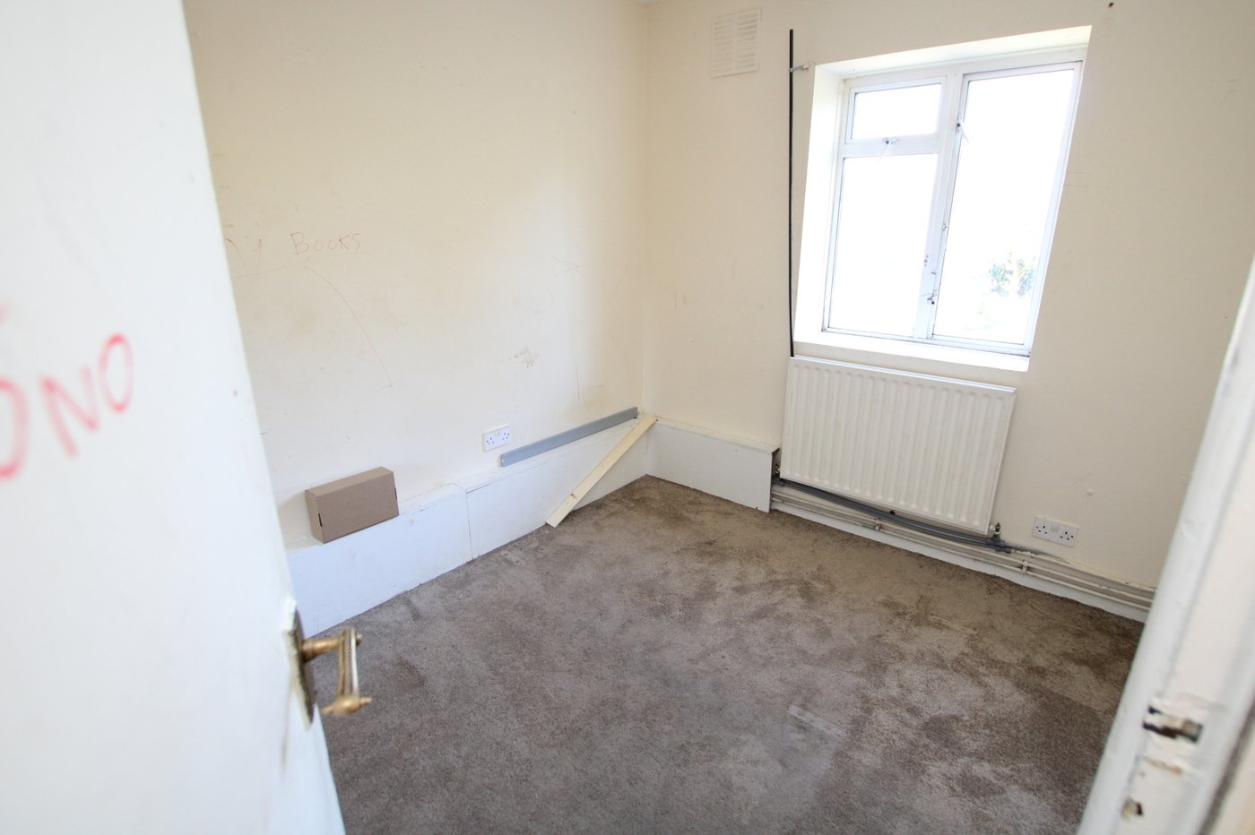 Property for sale in London, SE9 Robinson Jackson