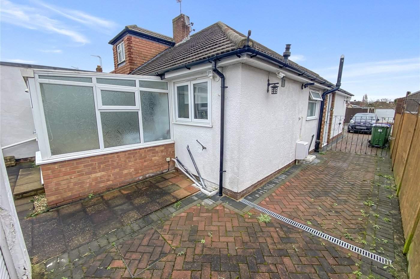 2 bedroom bungalow for sale in Sidcup | Robinson Jackson