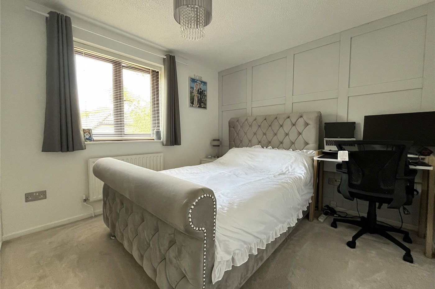 2 bedroom house for sale in Walderslade | Robinson Michael & Jackson