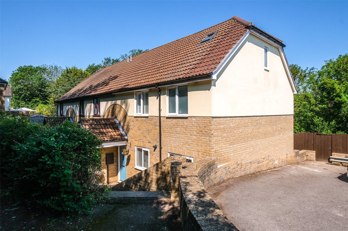 4 bedroom house for sale in Walderslade | Robinson Michael & Jackson