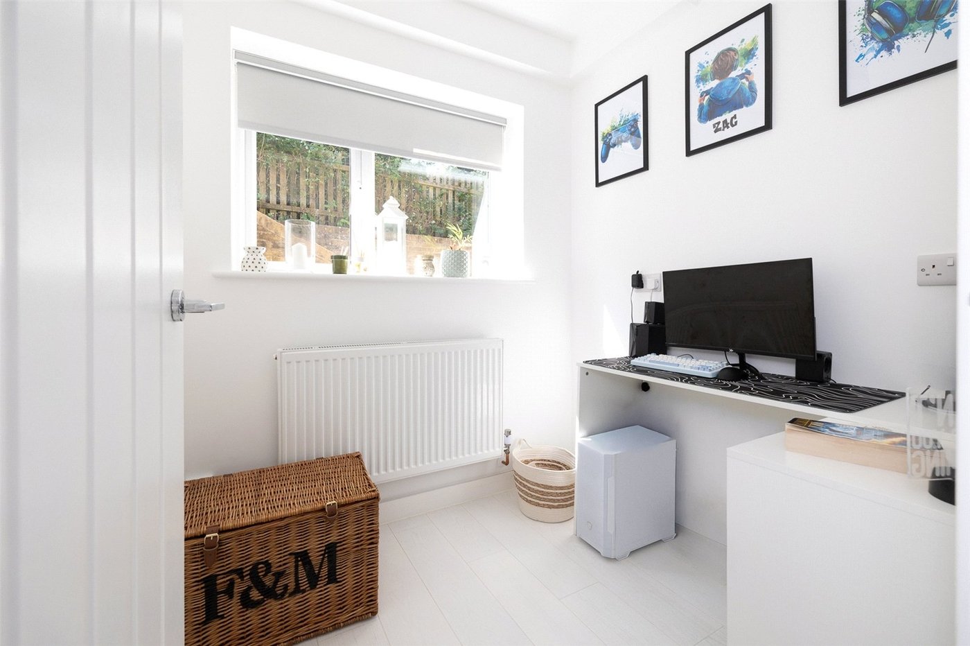 4 bedroom house for sale in Walderslade | Robinson Michael & Jackson