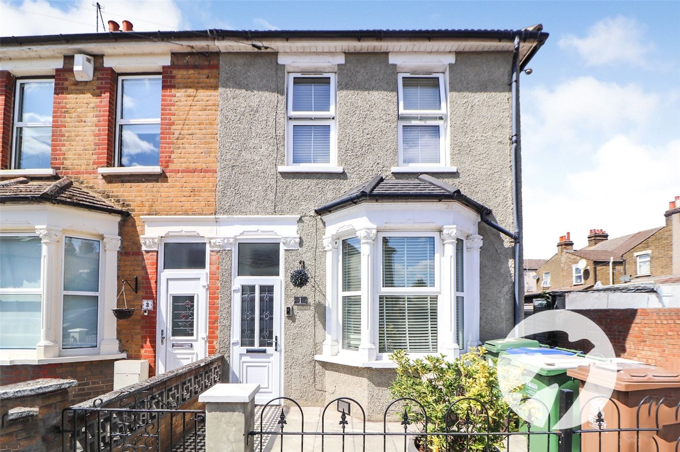 3 bedroom house for sale in Erith | Robinson Jackson