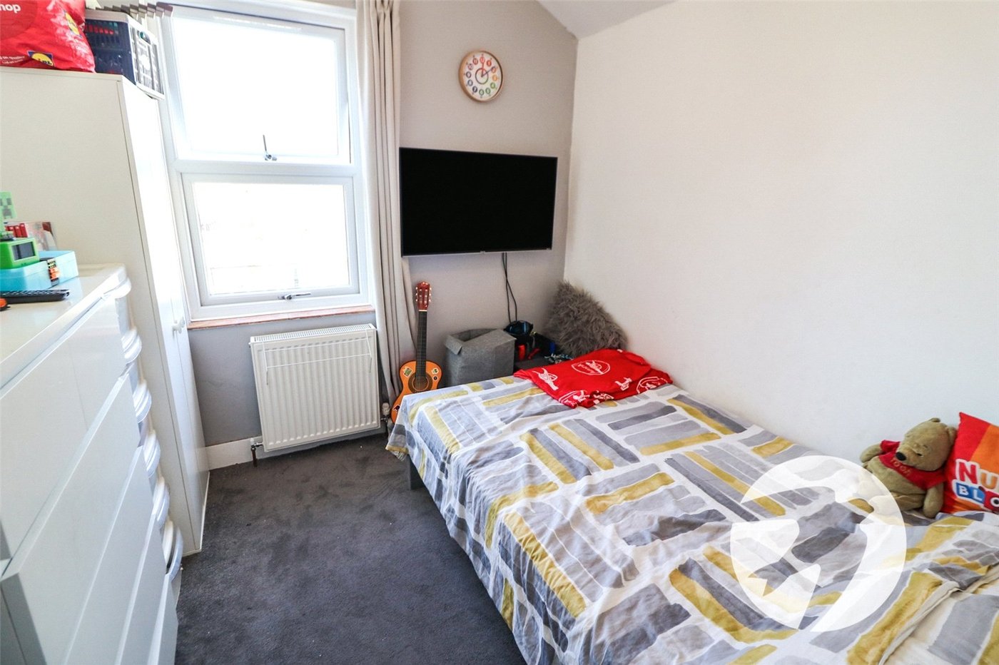 3 bedroom house for sale in Erith | Robinson Jackson