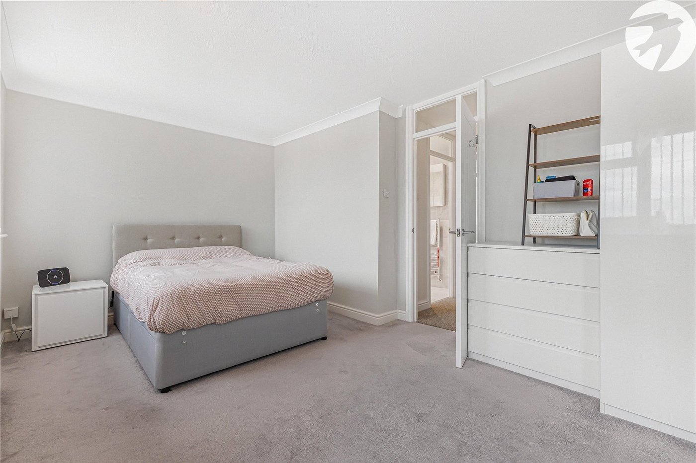 3 bedroom house for sale in Dartford | Robinson Jackson