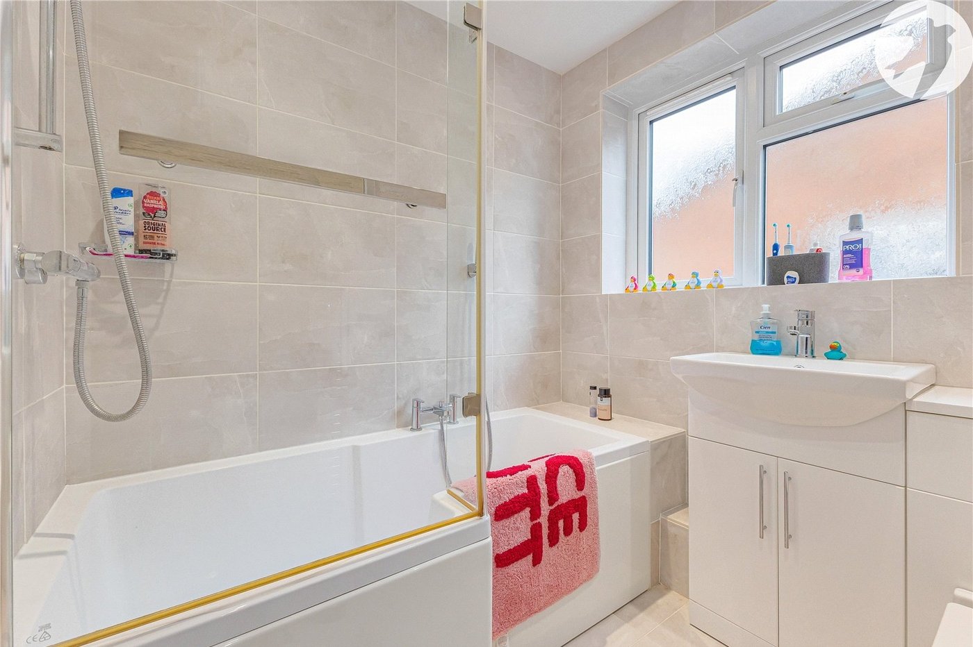 3 bedroom house for sale in Dartford | Robinson Jackson