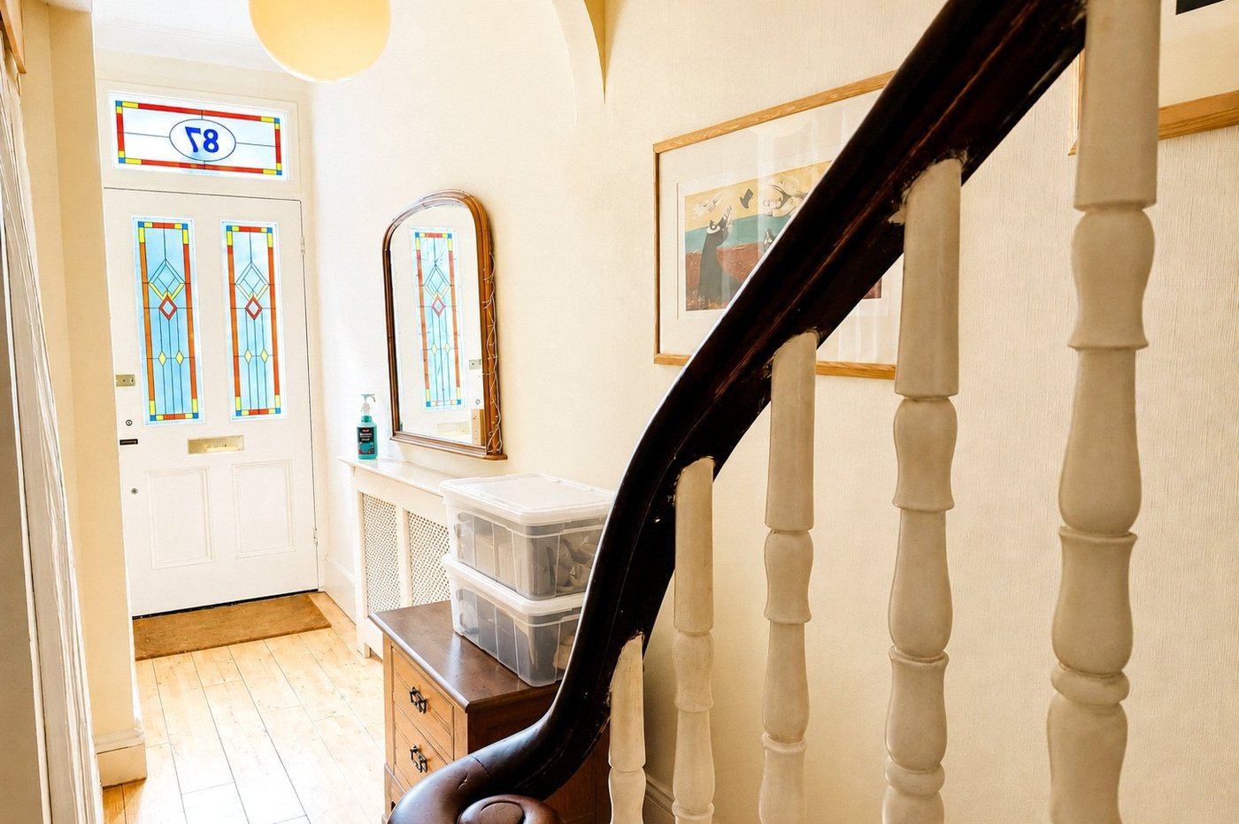 3 bedroom house for sale in London | Robinson Jackson