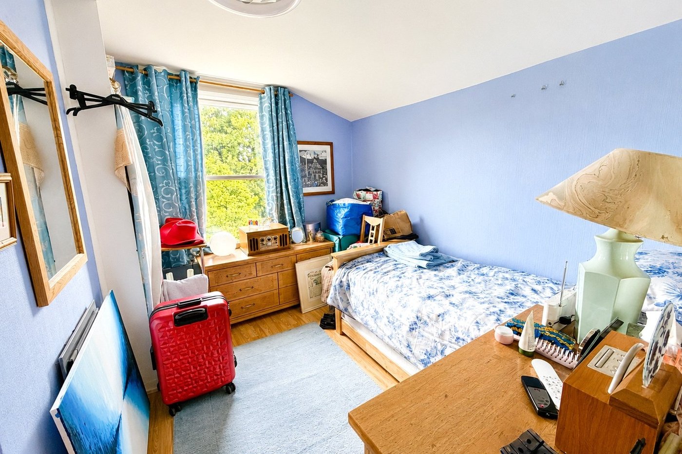 3 bedroom house for sale in London | Robinson Jackson