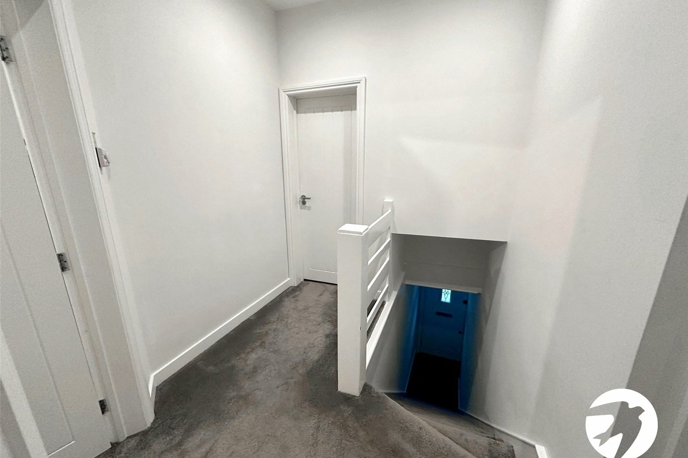 2 bedroom property for sale in London | Robinson Jackson