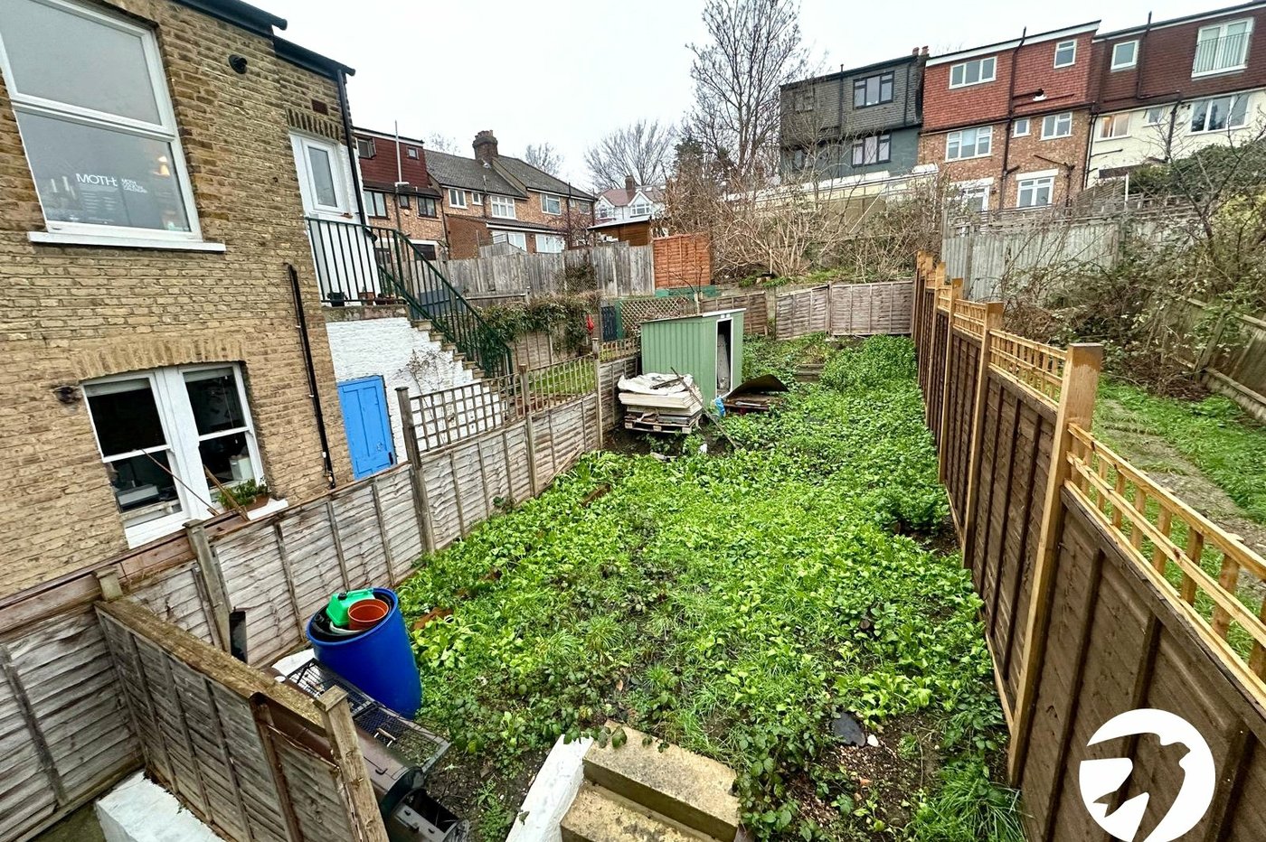 2 bedroom property for sale in London | Robinson Jackson