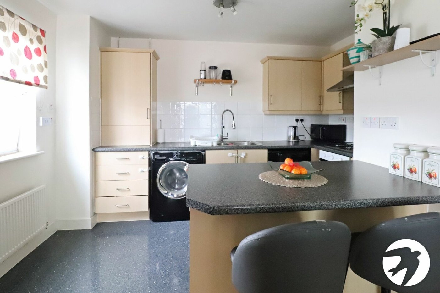 2 bedroom property for sale in London | Robinson Jackson
