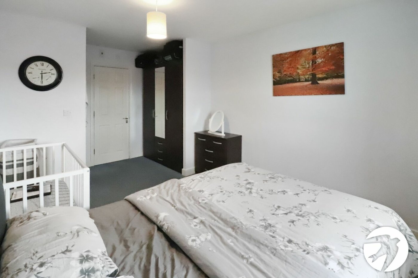 2 bedroom property for sale in London | Robinson Jackson