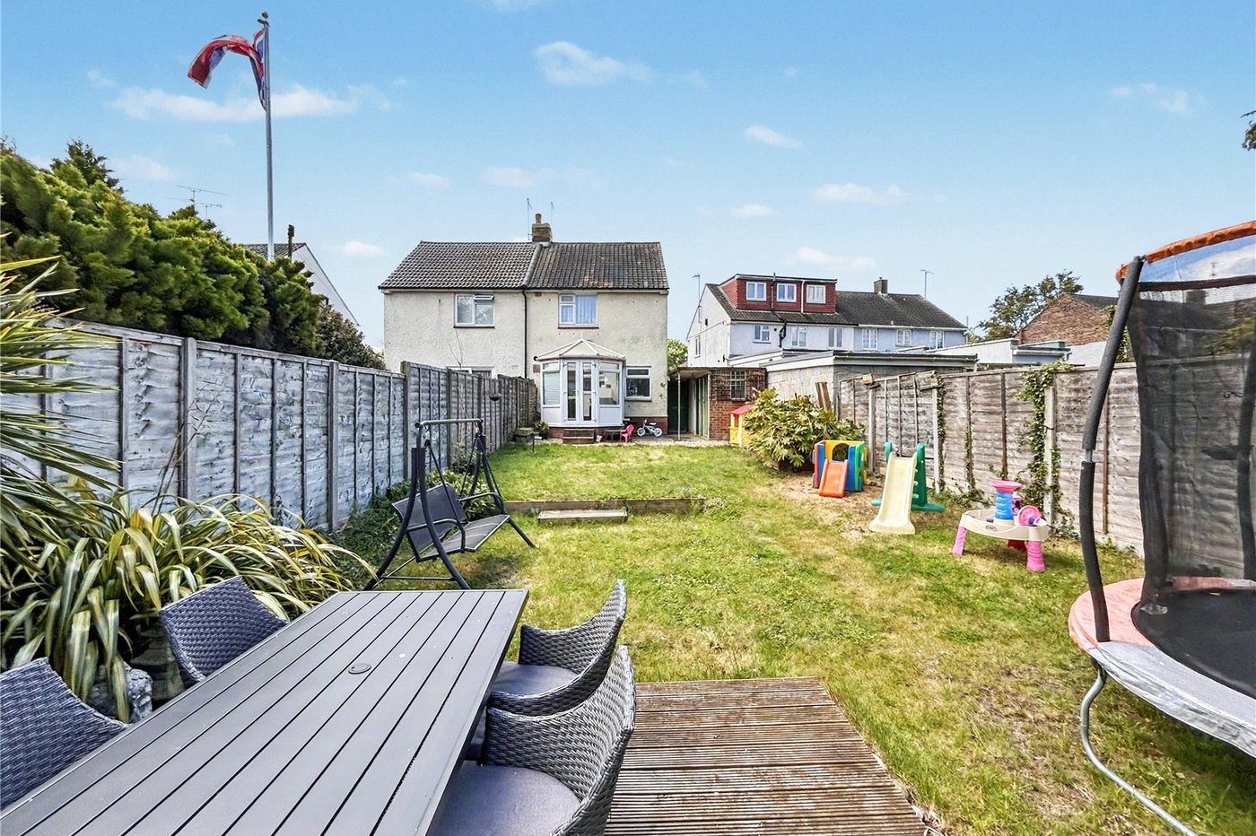 2 bedroom house for sale in Twydall | Robinson Michael & Jackson