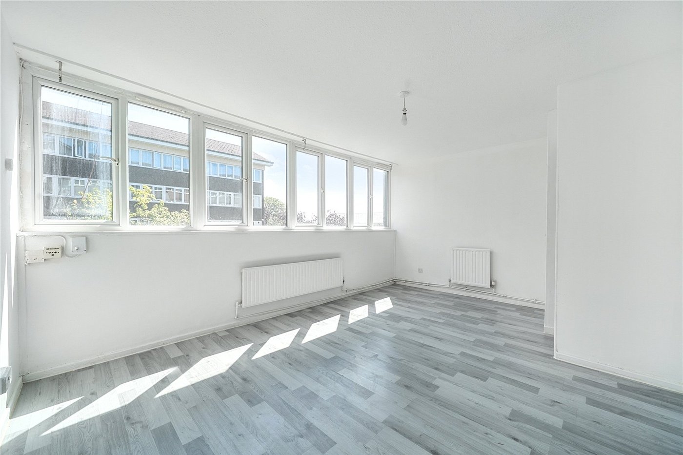 2 bedroom property for sale in Sydenham | Robinson Jackson