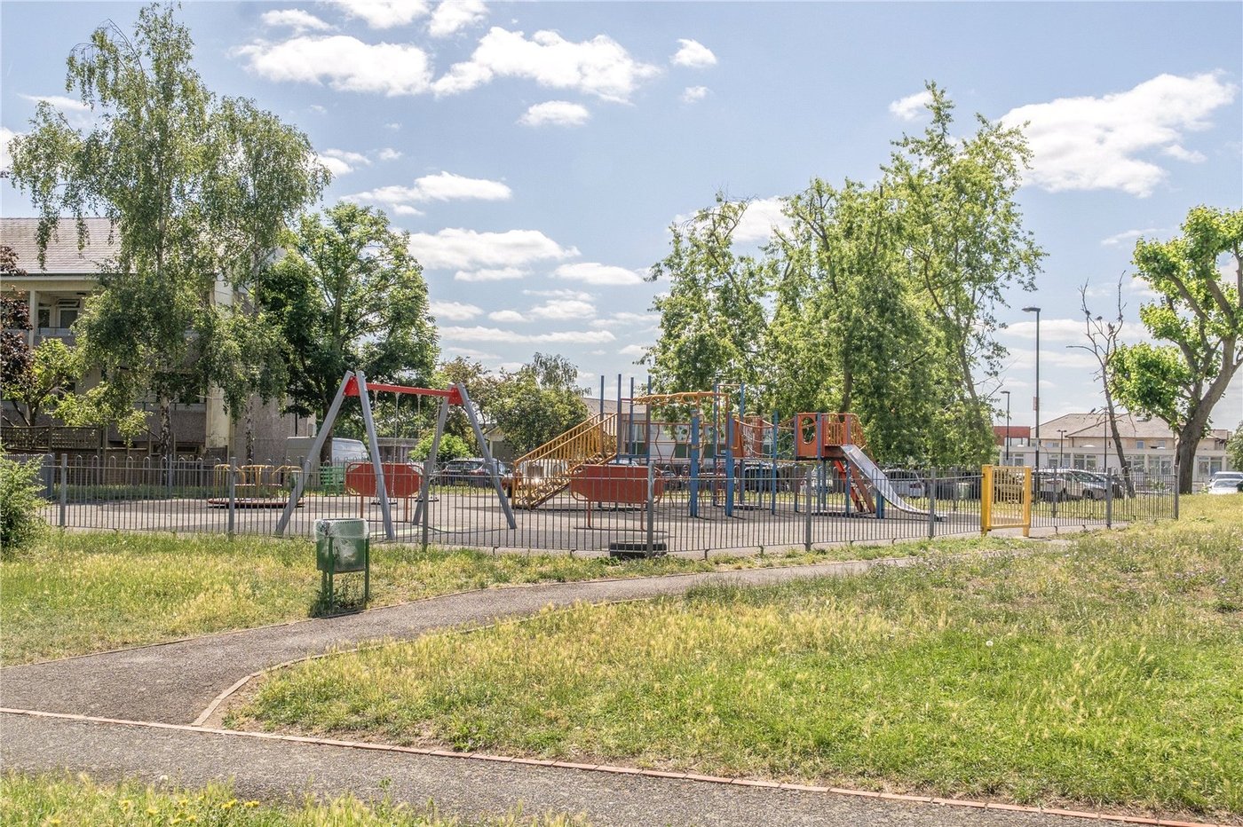 2 bedroom property for sale in Sydenham | Robinson Jackson