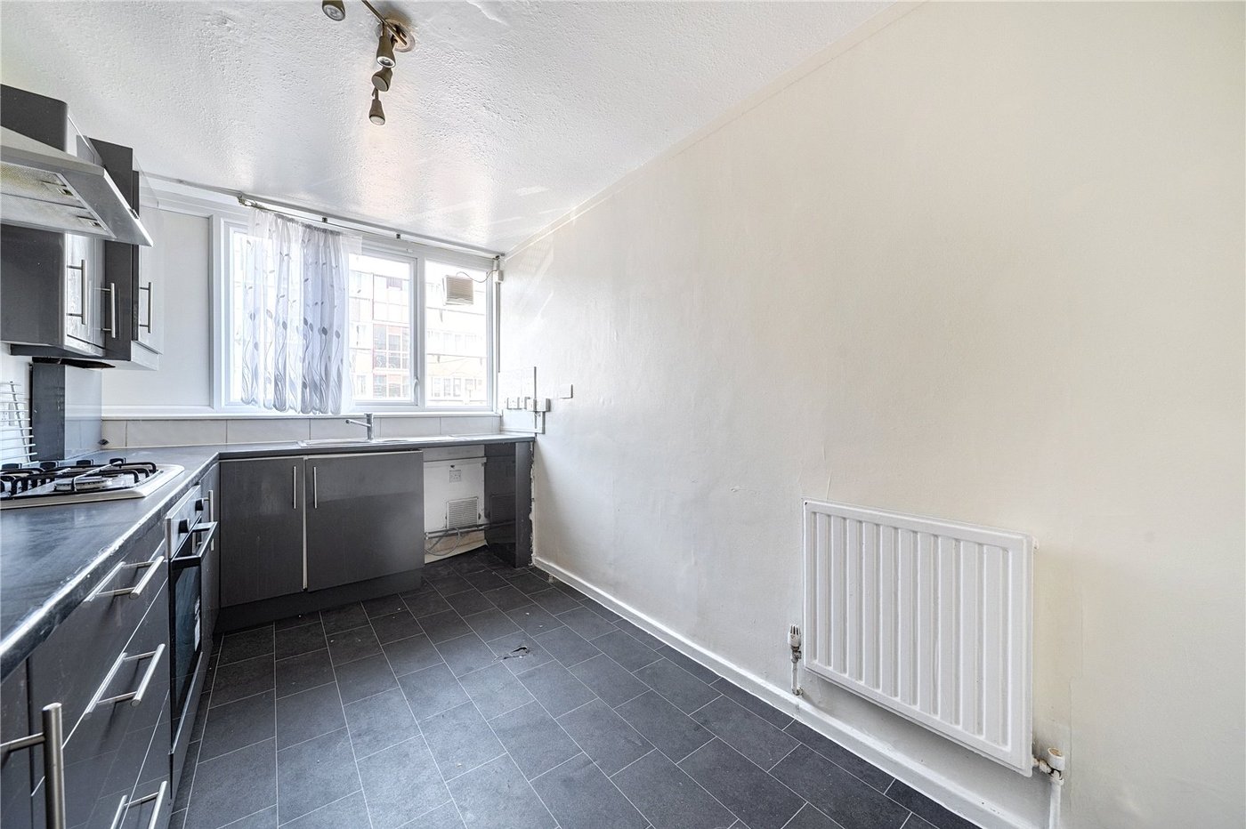 2 bedroom property for sale in Sydenham | Robinson Jackson