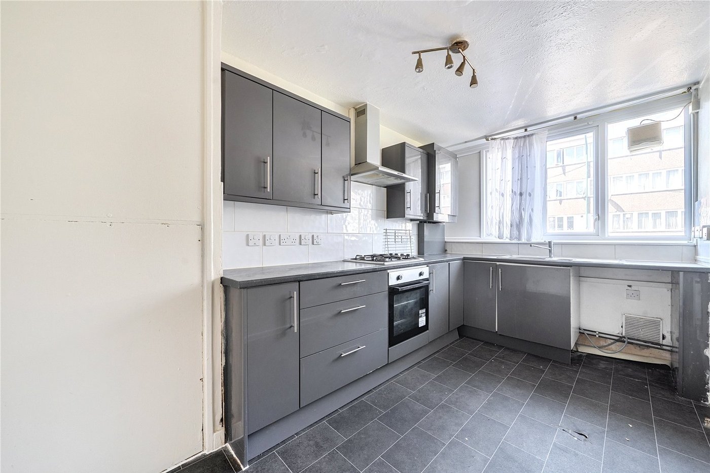 2 bedroom property for sale in Sydenham | Robinson Jackson