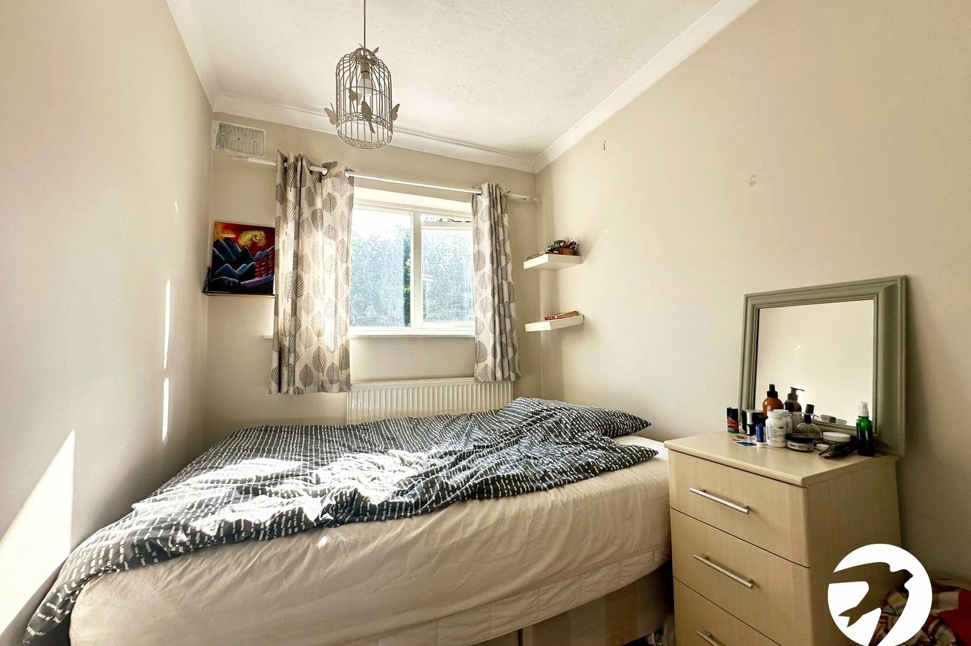 3 bedroom house for sale in London | Robinson Jackson