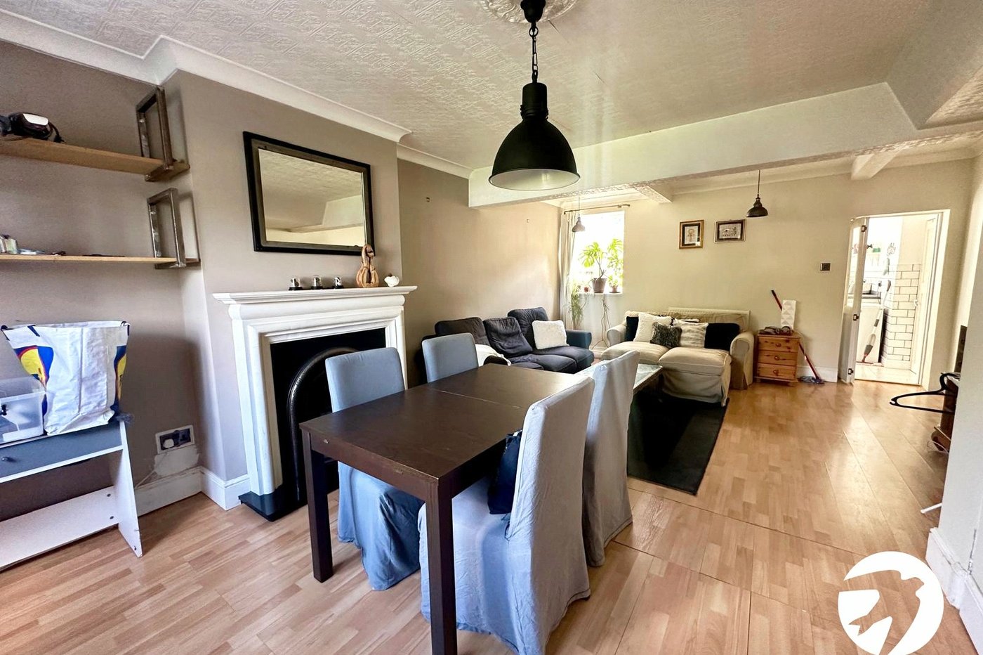 3 bedroom house for sale in London | Robinson Jackson