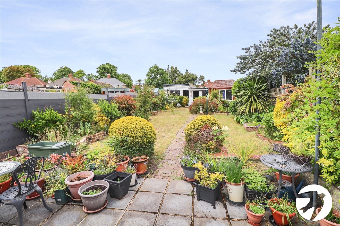 3 bedroom house for sale in London | Robinson Jackson