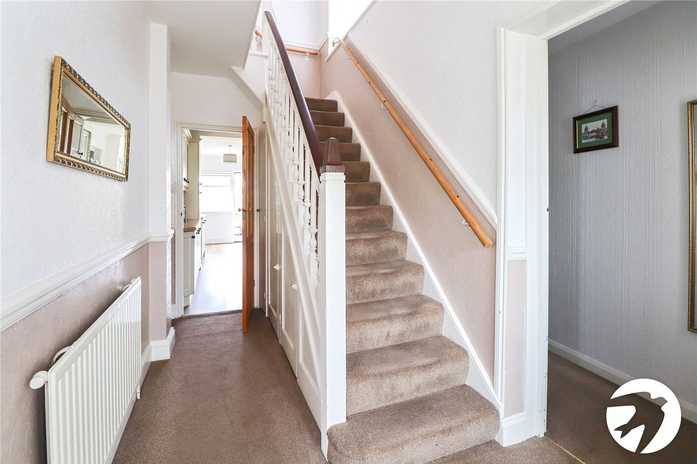 3 bedroom house for sale in London | Robinson Jackson