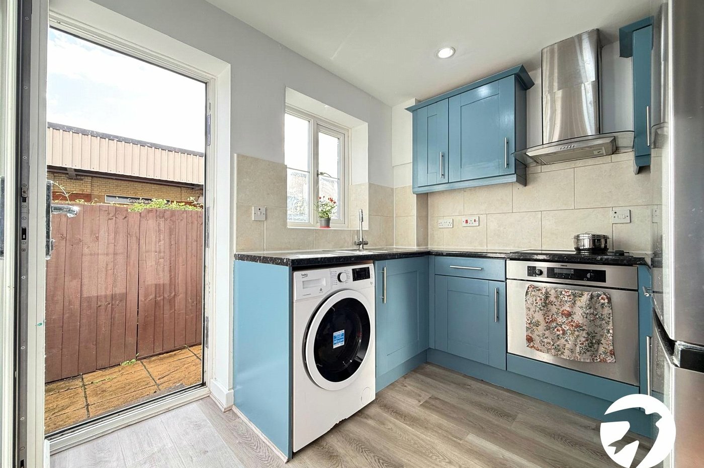 1 bedroom house for sale in Grove Park | Robinson Jackson