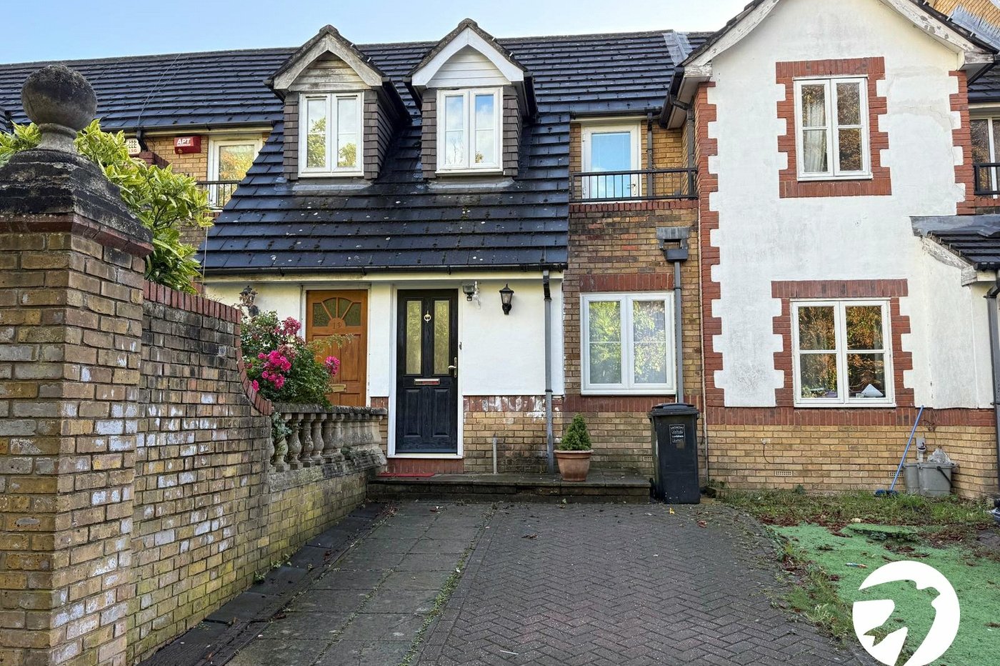 1 bedroom house for sale in Grove Park | Robinson Jackson