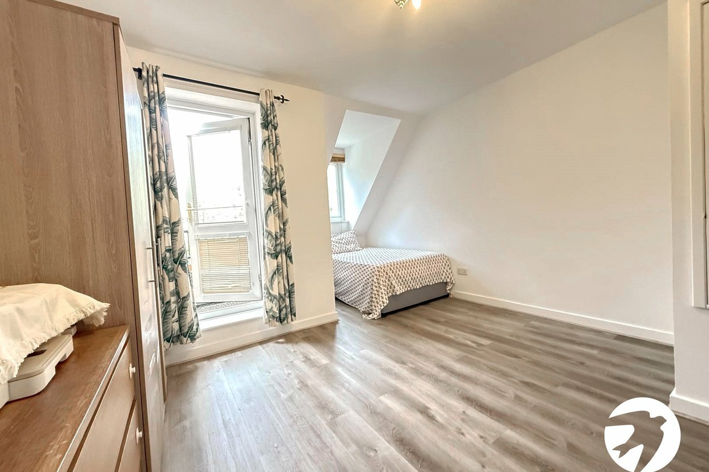 1 bedroom house for sale in Grove Park | Robinson Jackson