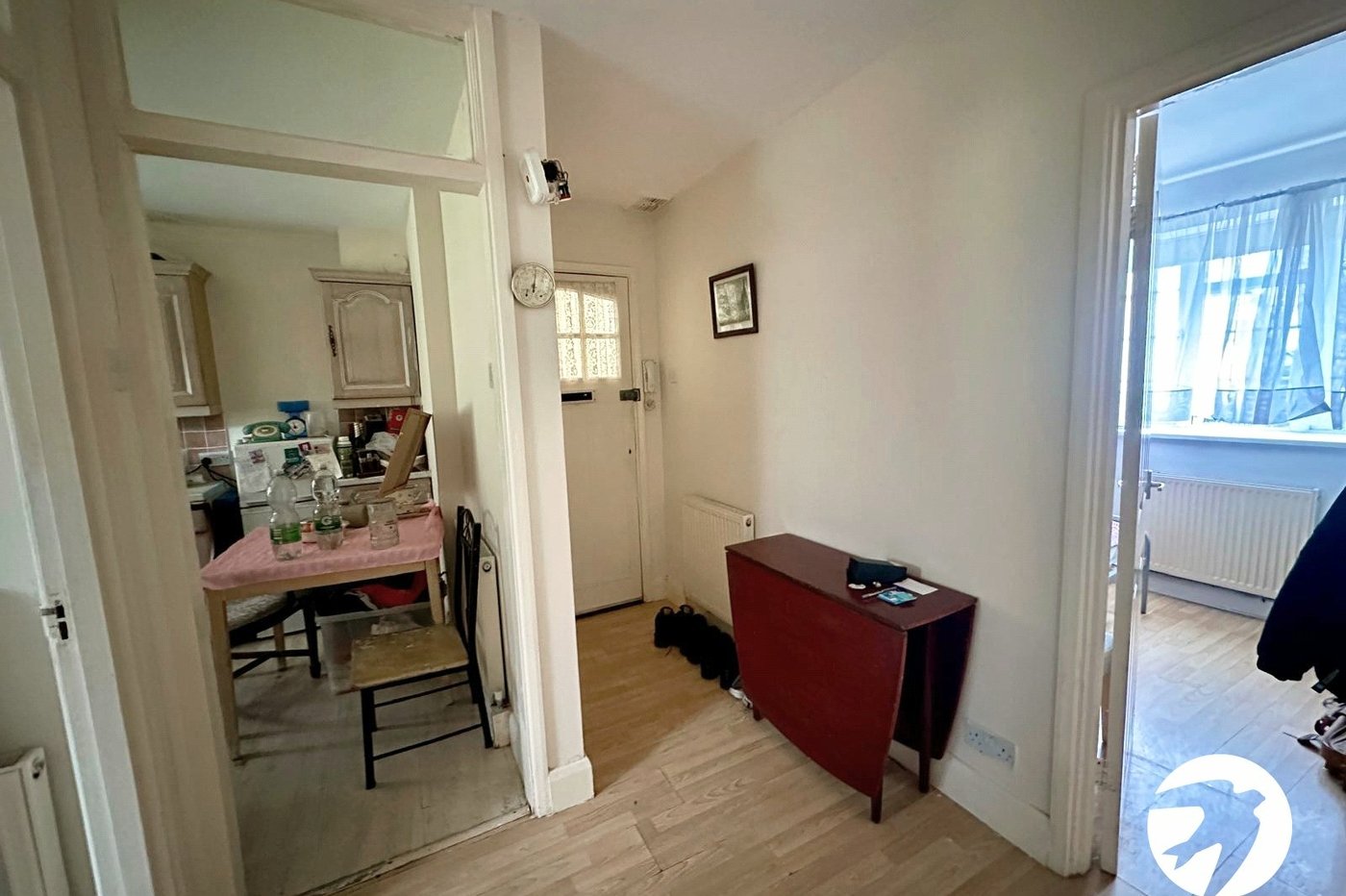 2 bedroom property for sale in London | Robinson Jackson
