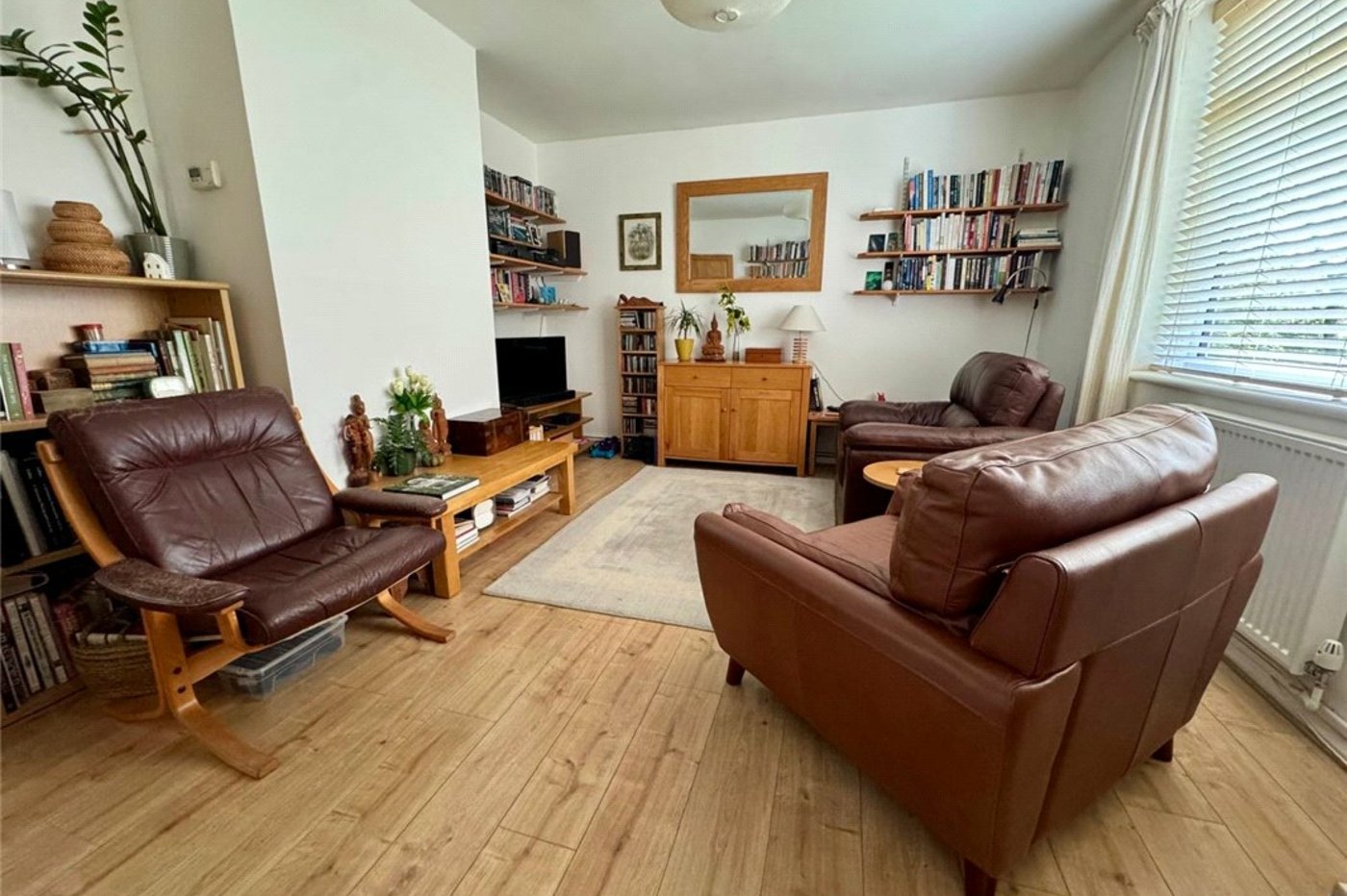 2 bedroom house for sale in Orpington | Robinson Jackson