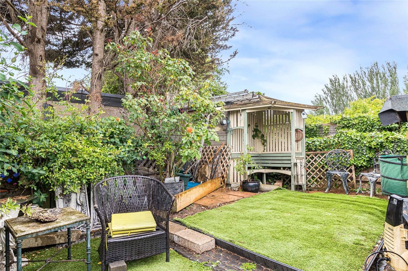3 bedroom house for sale in Abbey Wood | Robinson Jackson