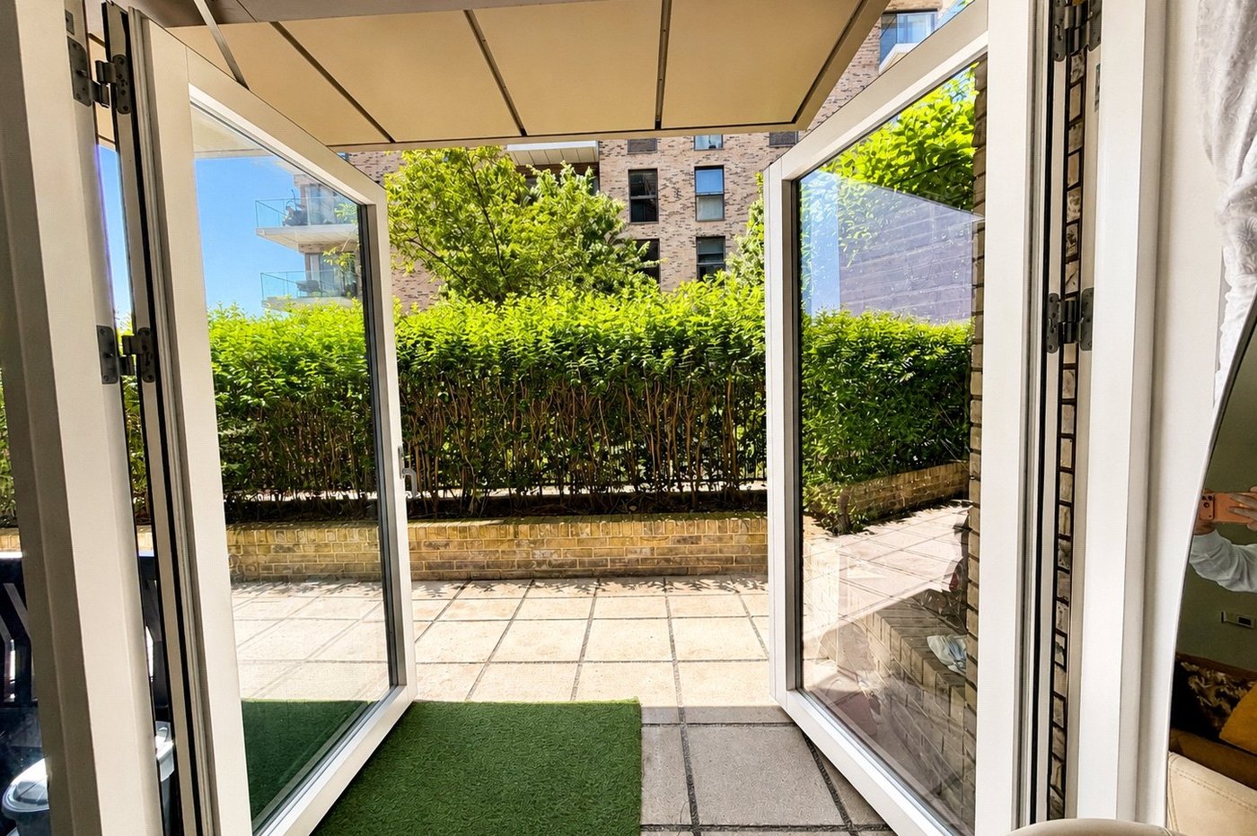 1 bedroom property for sale in London | Robinson Jackson