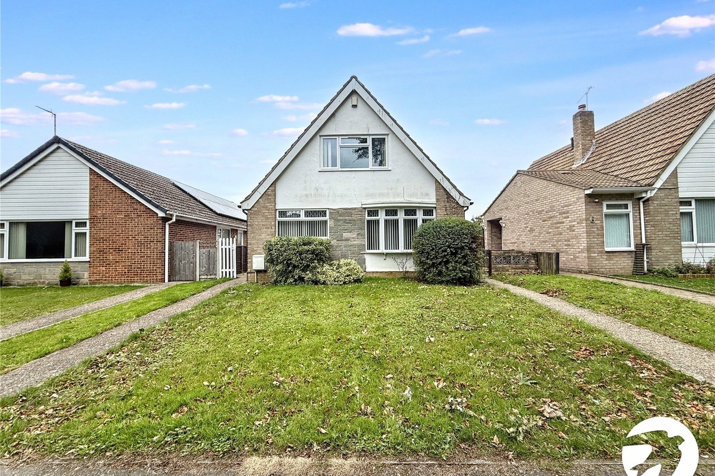 3 bedroom bungalow for sale in Sittingbourne | Robinson Michael & Jackson