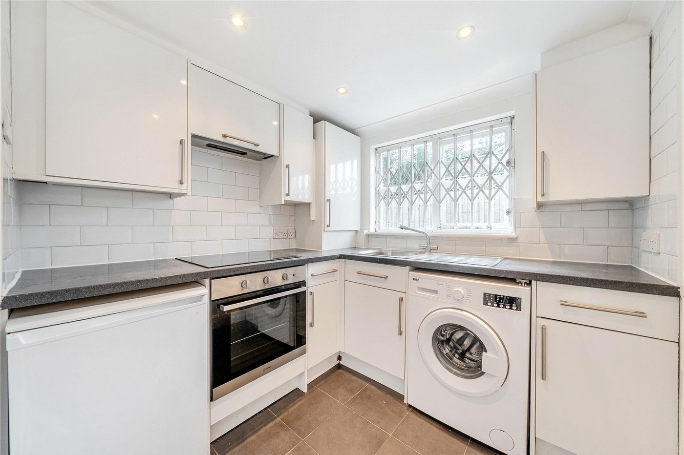 1 bedroom property for sale in London | Robinson Jackson