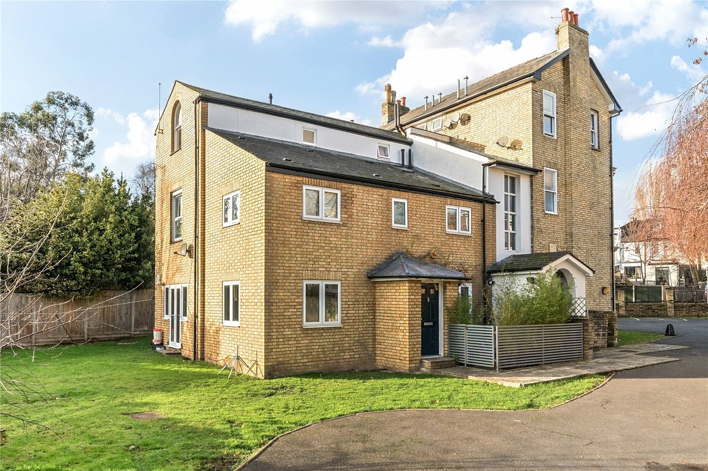 1 bedroom property for sale in London | Robinson Jackson