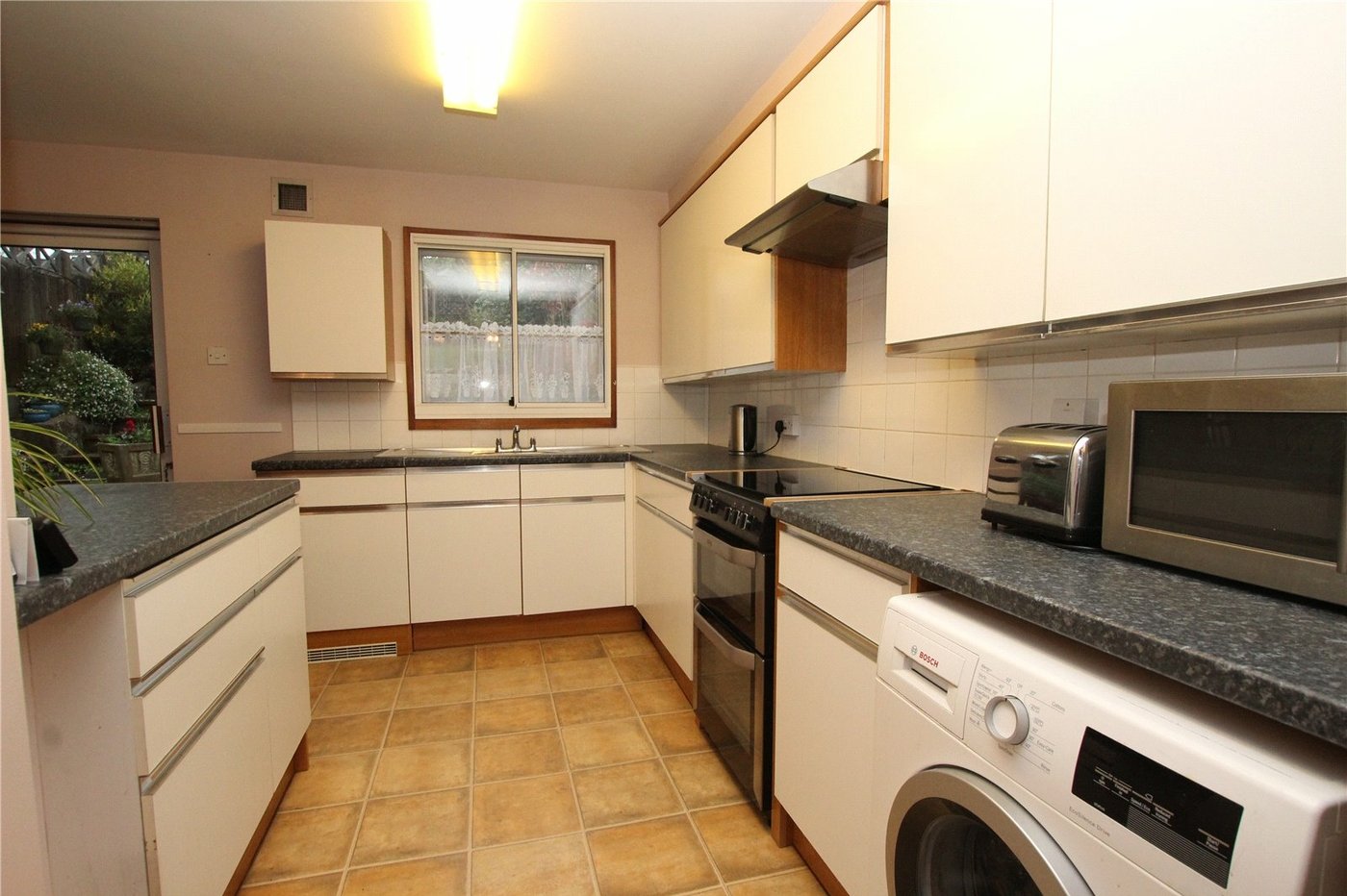 3 bedroom house for sale in Shooters Hill | Robinson Jackson