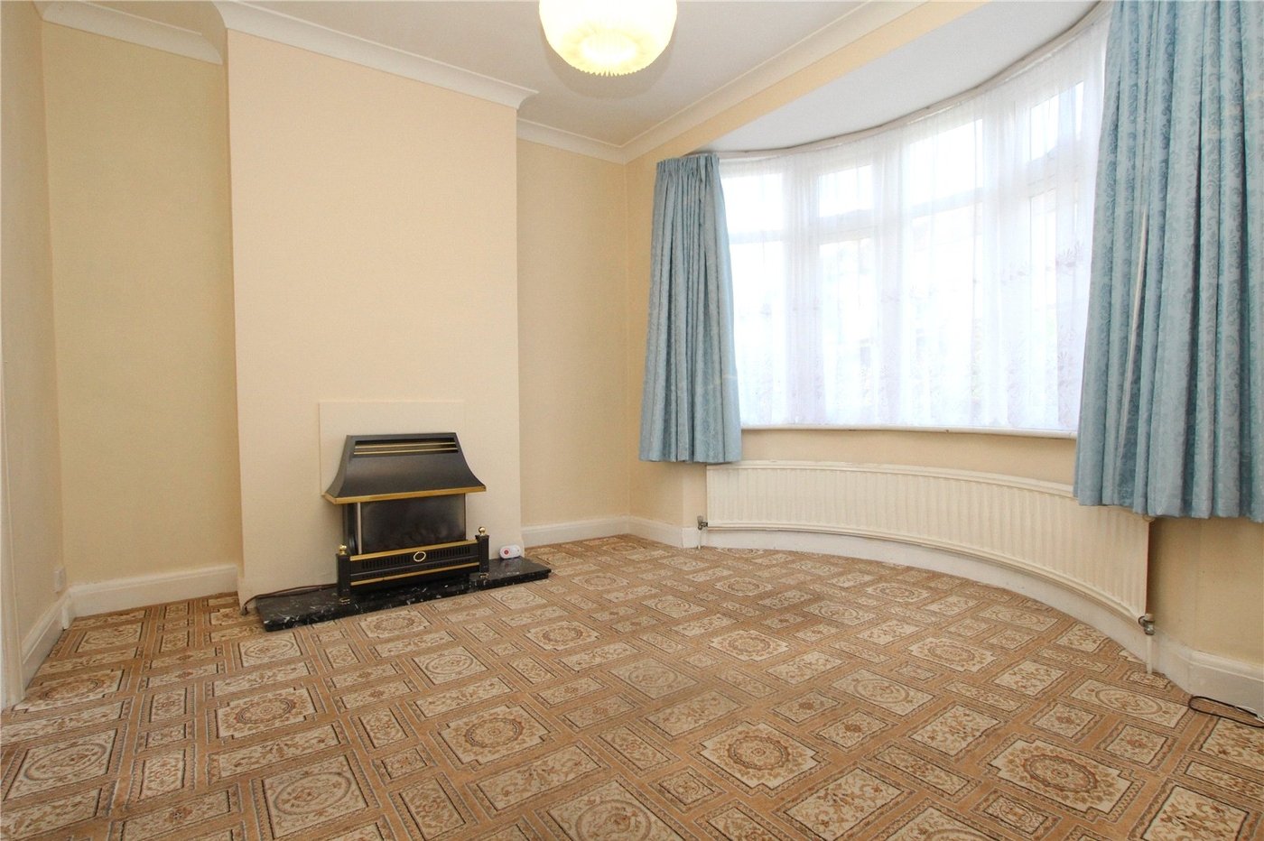 3 bedroom house for sale in Shooters Hill | Robinson Jackson
