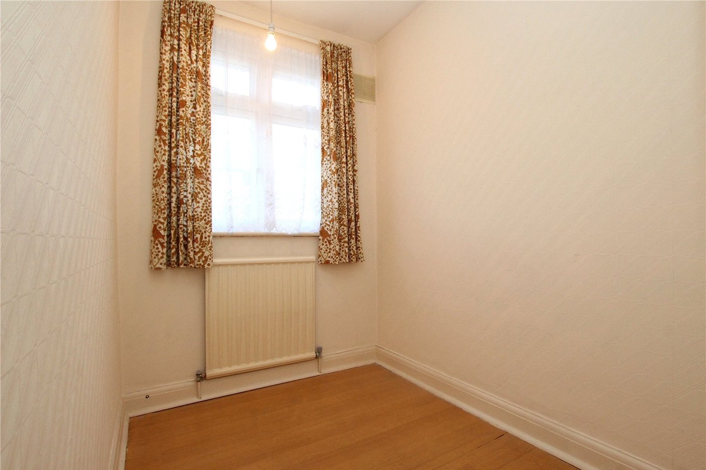 3 bedroom house for sale in Shooters Hill | Robinson Jackson