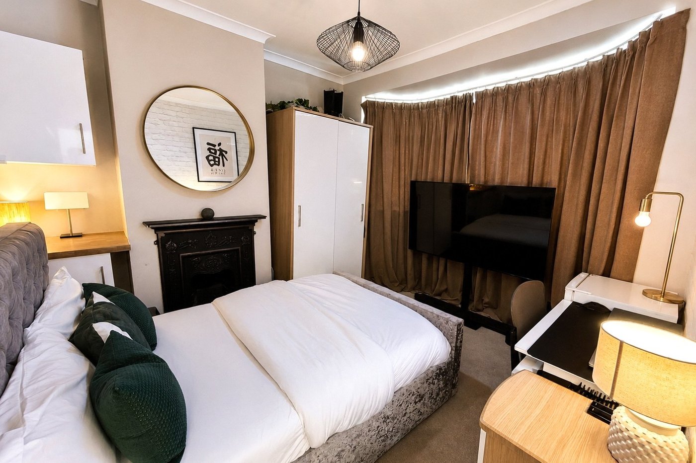 3 bedroom house for sale in Shooters Hill | Robinson Jackson