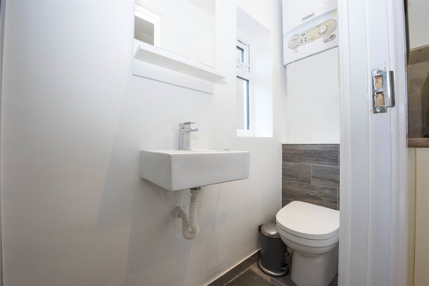 3 bedroom house for sale in Shooters Hill | Robinson Jackson