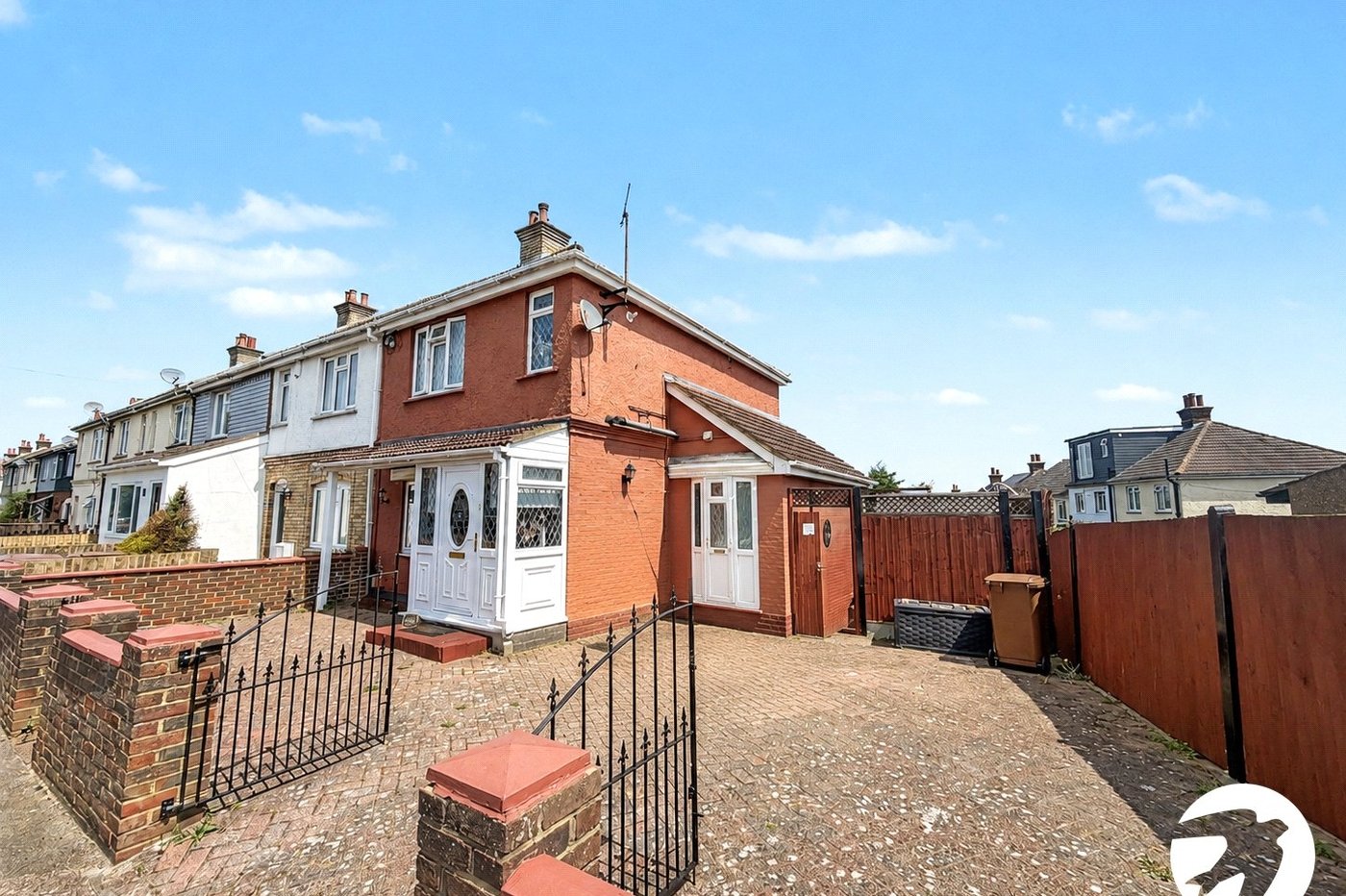 2 bedroom house for sale in Chatham | Robinson Michael & Jackson