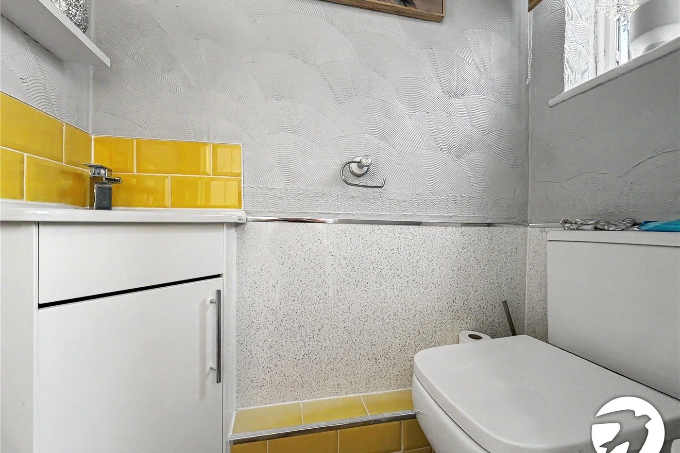 2 bedroom house for sale in Chatham | Robinson Michael & Jackson