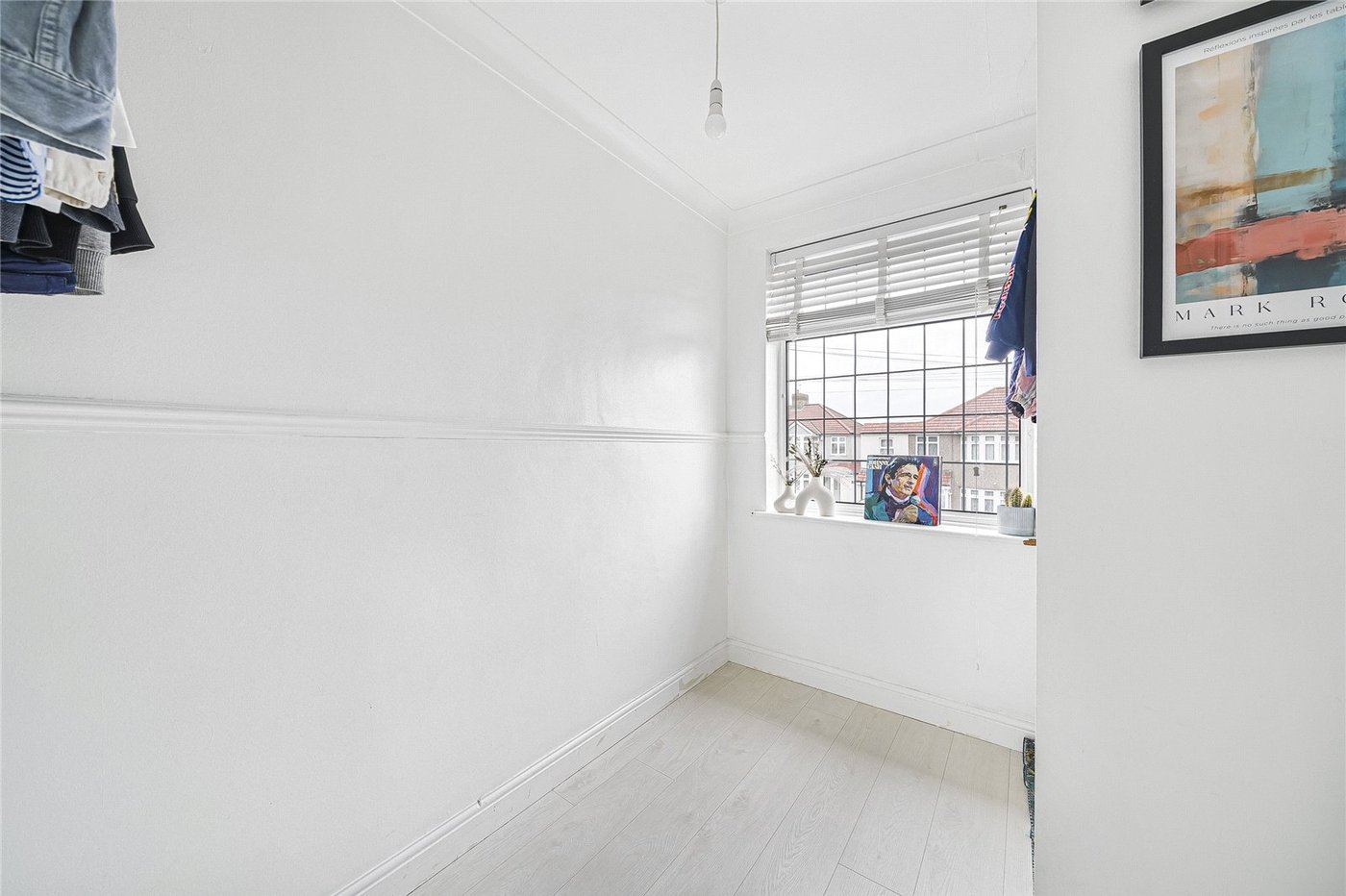 3 bedroom house for sale in Welling | Robinson Jackson