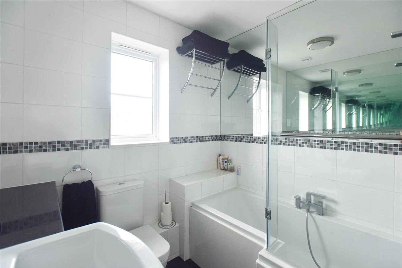 4 bedroom property for sale in Dartford | Robinson Jackson