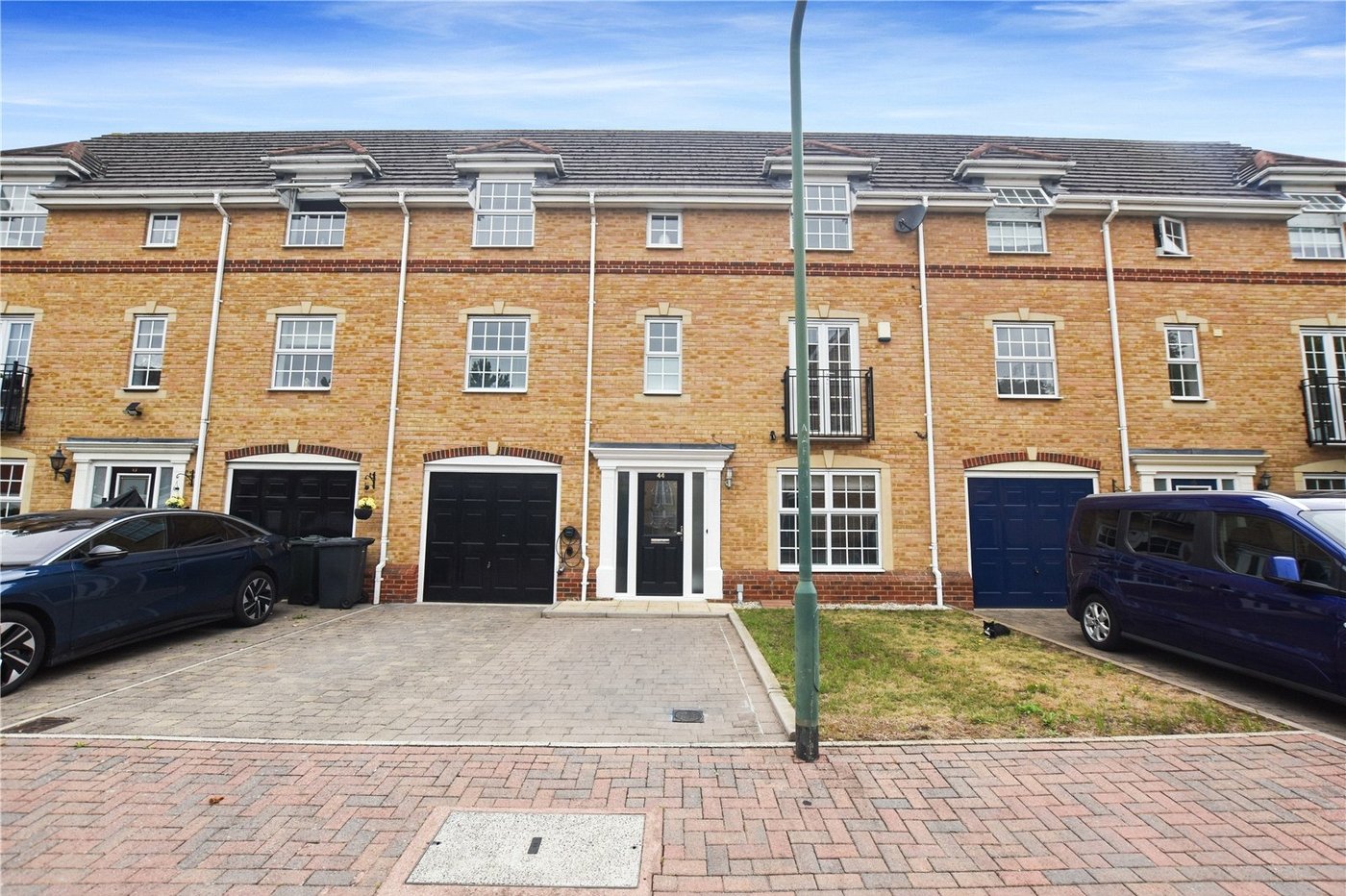 4 bedroom property for sale in Dartford | Robinson Jackson