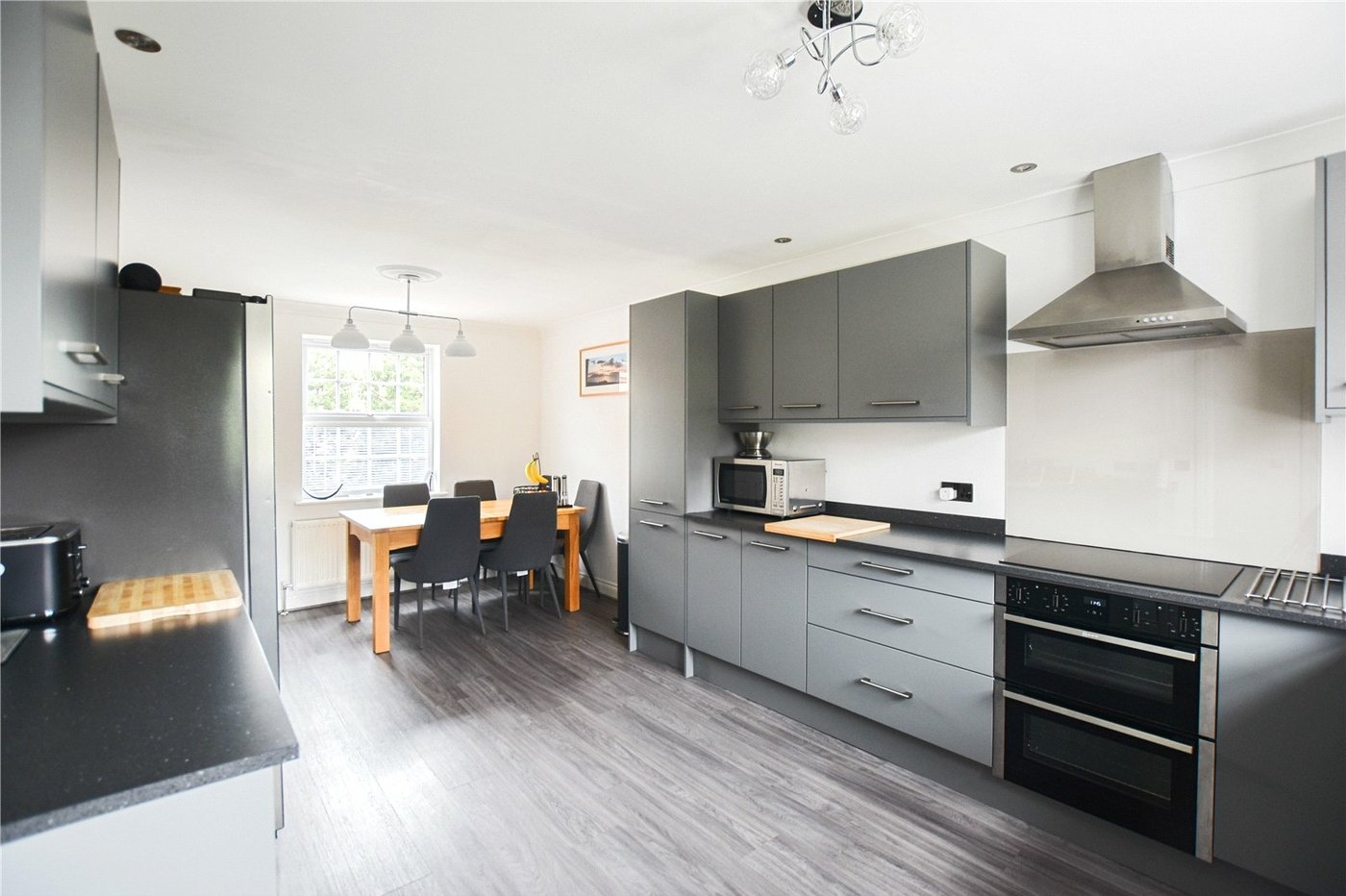 4 bedroom property for sale in Dartford | Robinson Jackson