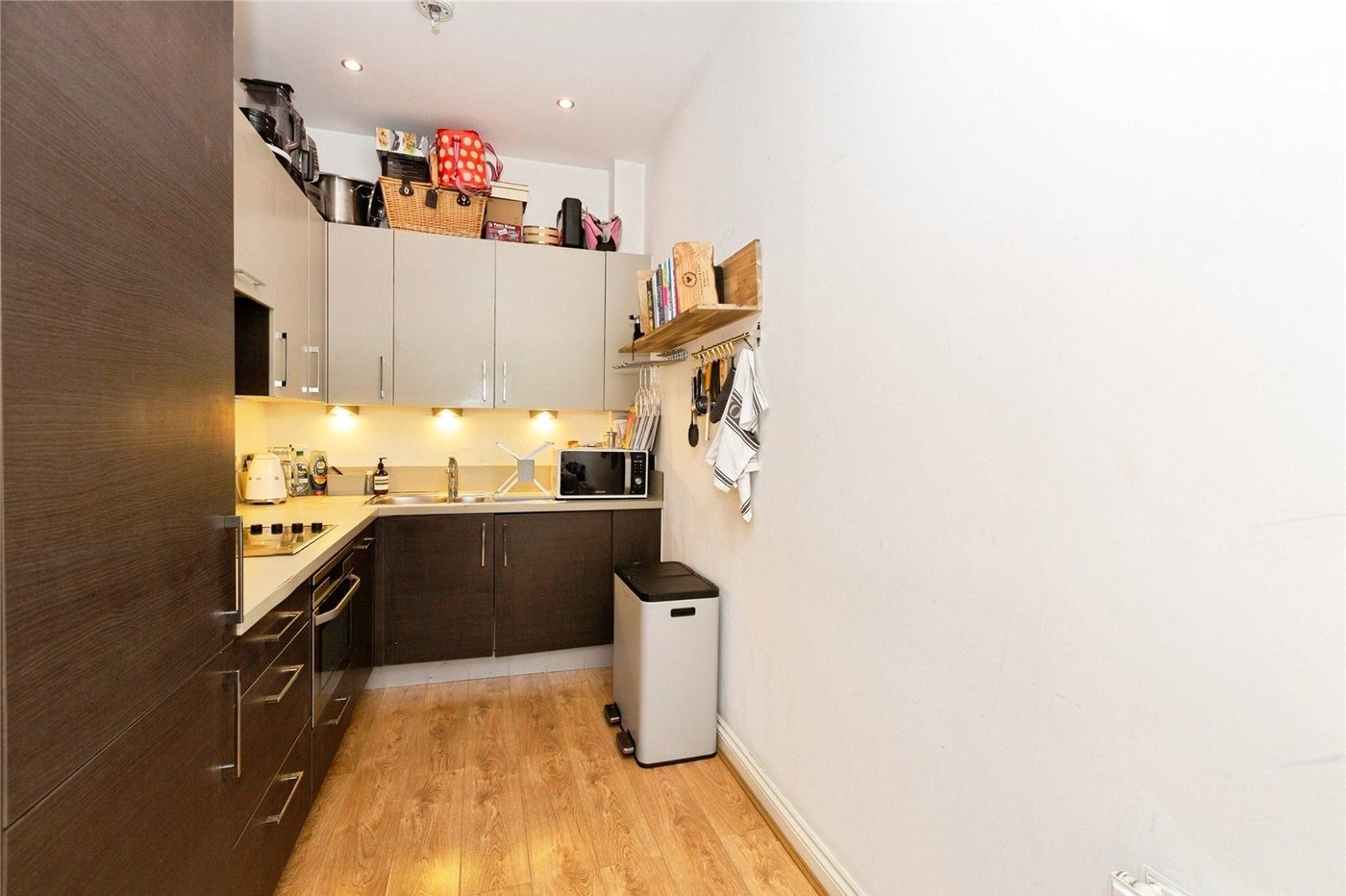 1 bedroom property for sale in London | Robinson Jackson
