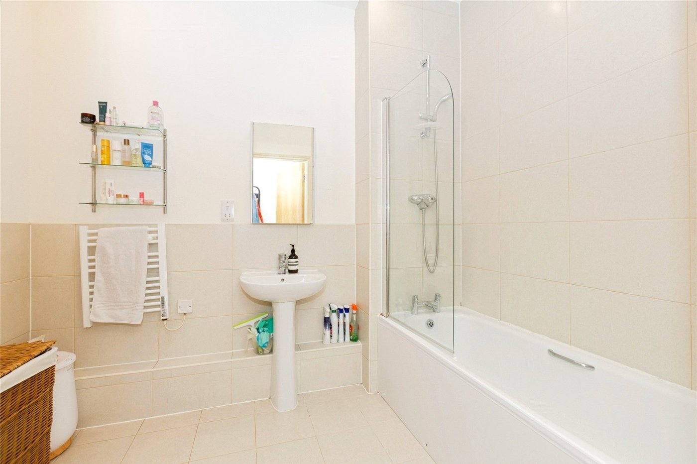 1 bedroom property for sale in London | Robinson Jackson